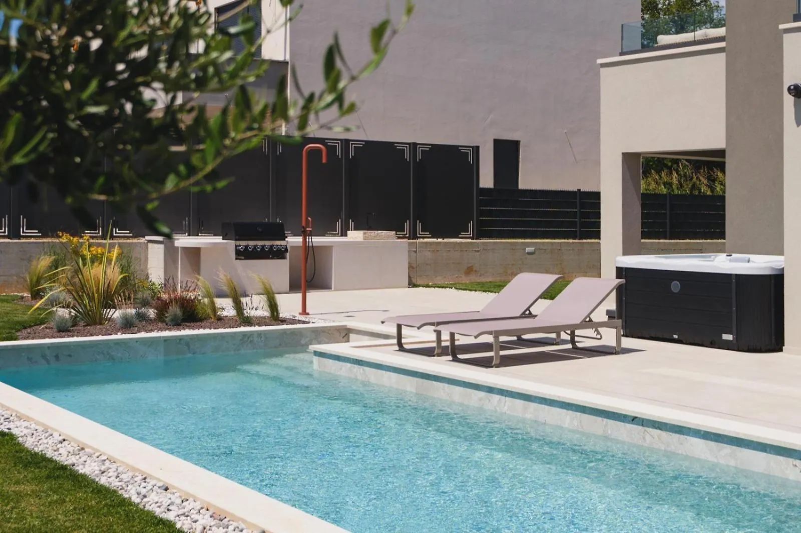Luxury Villa Limes Фунтана
